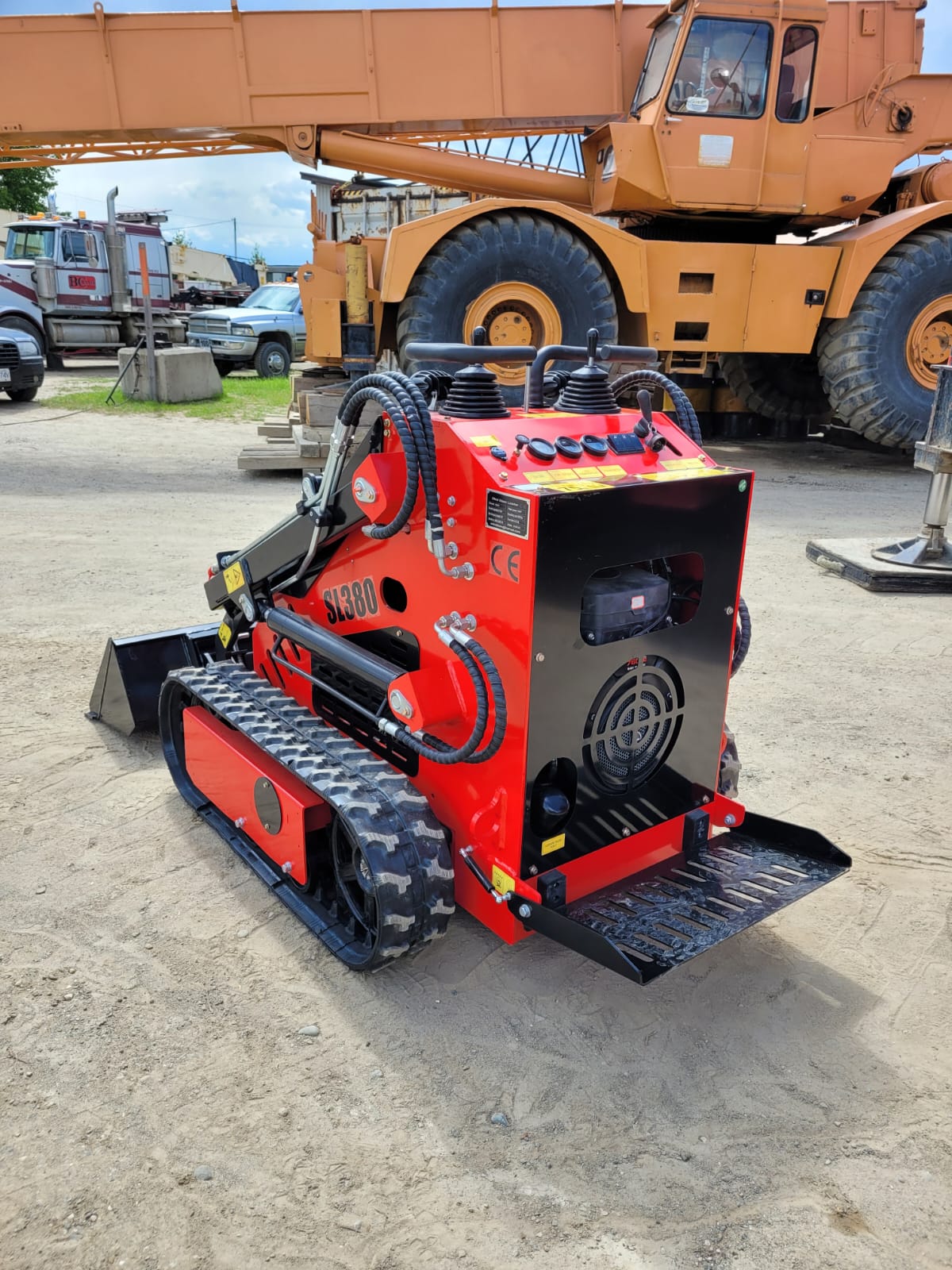 SDLOOL SL380C Mini Compact Track Loader
