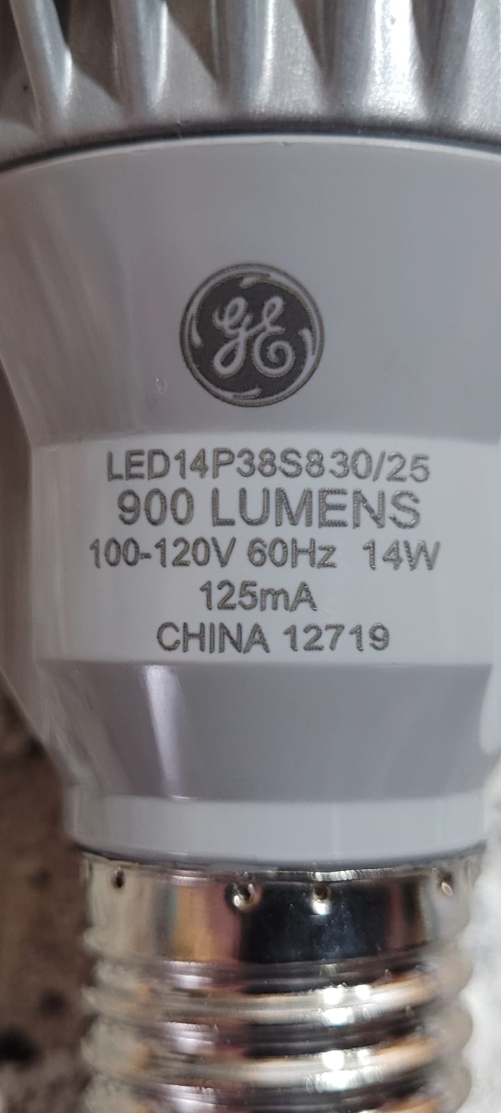LED Light Bulbs GE67252 Each