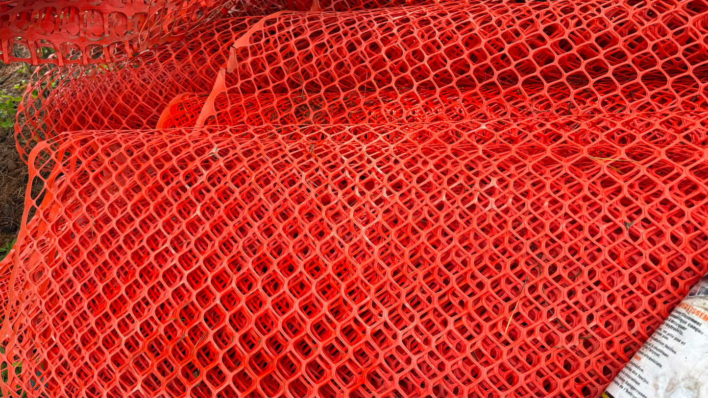 WARNING BARRIER FENCE