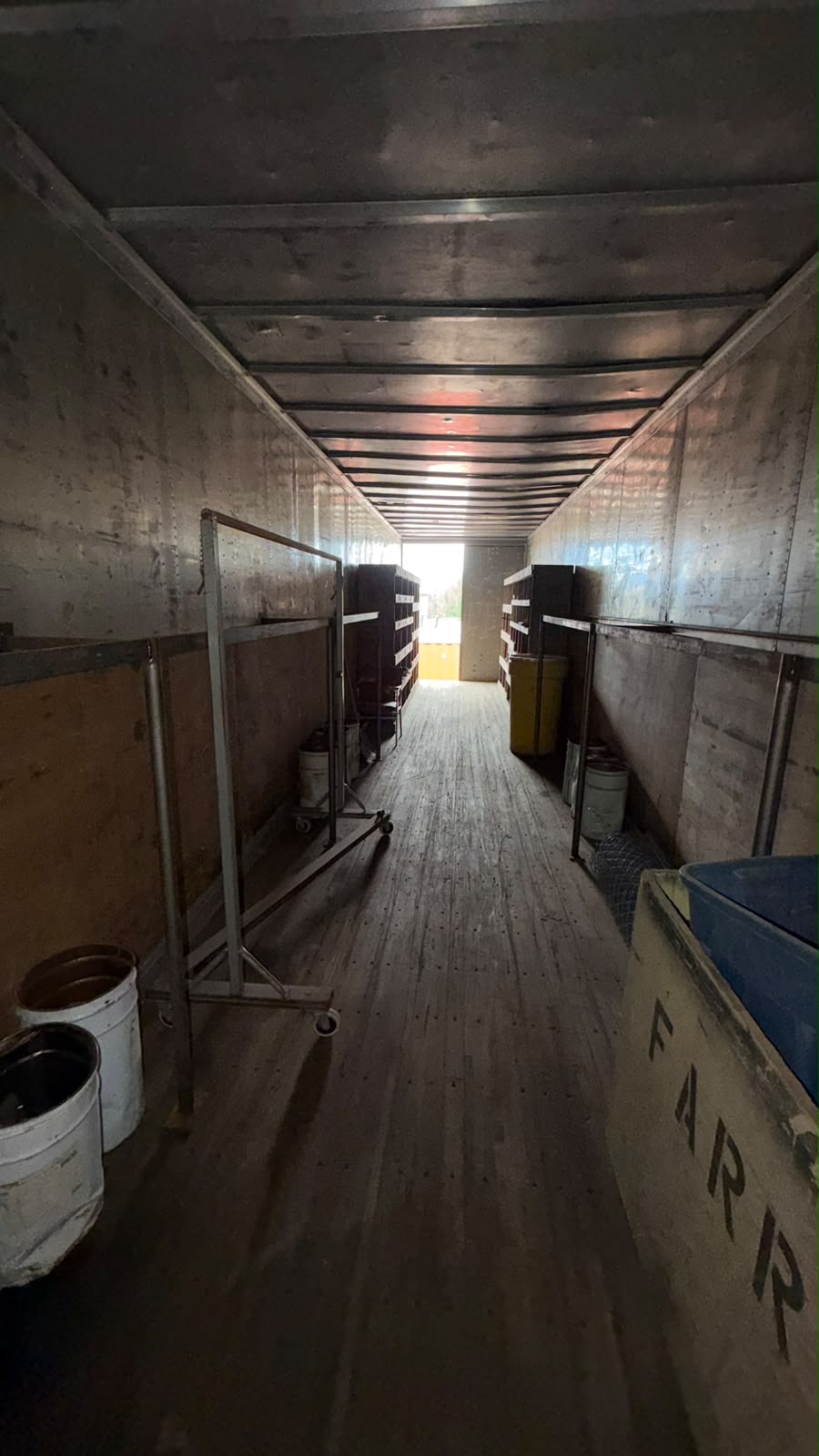 40’ Non-Insulated Old Shipping Container