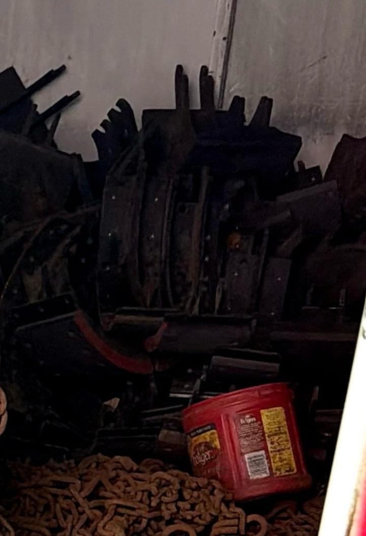 Eaton Brake Shoes, Steer & Drives