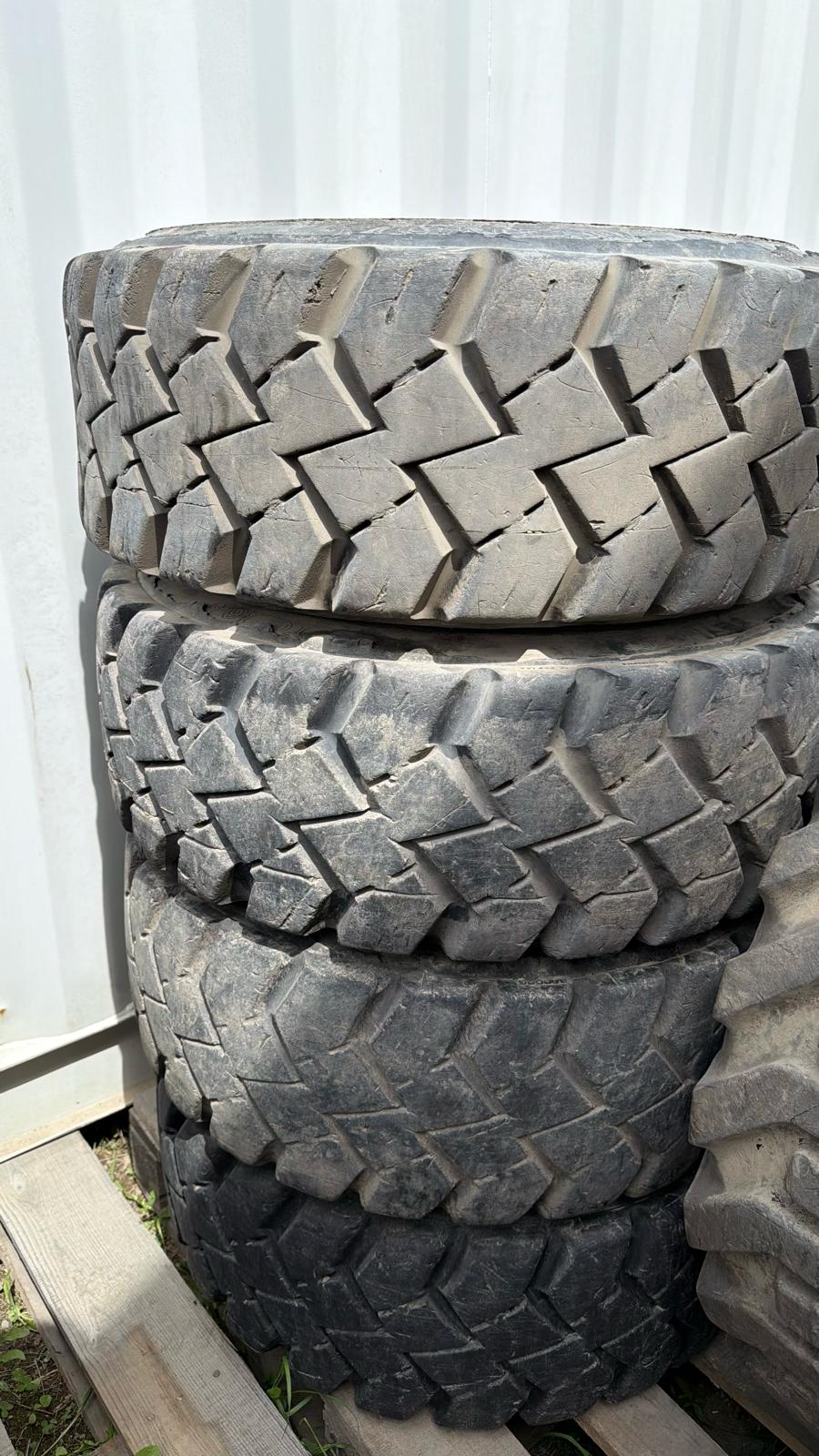 Skidsteer Power Grip Tires 10-16.5, each