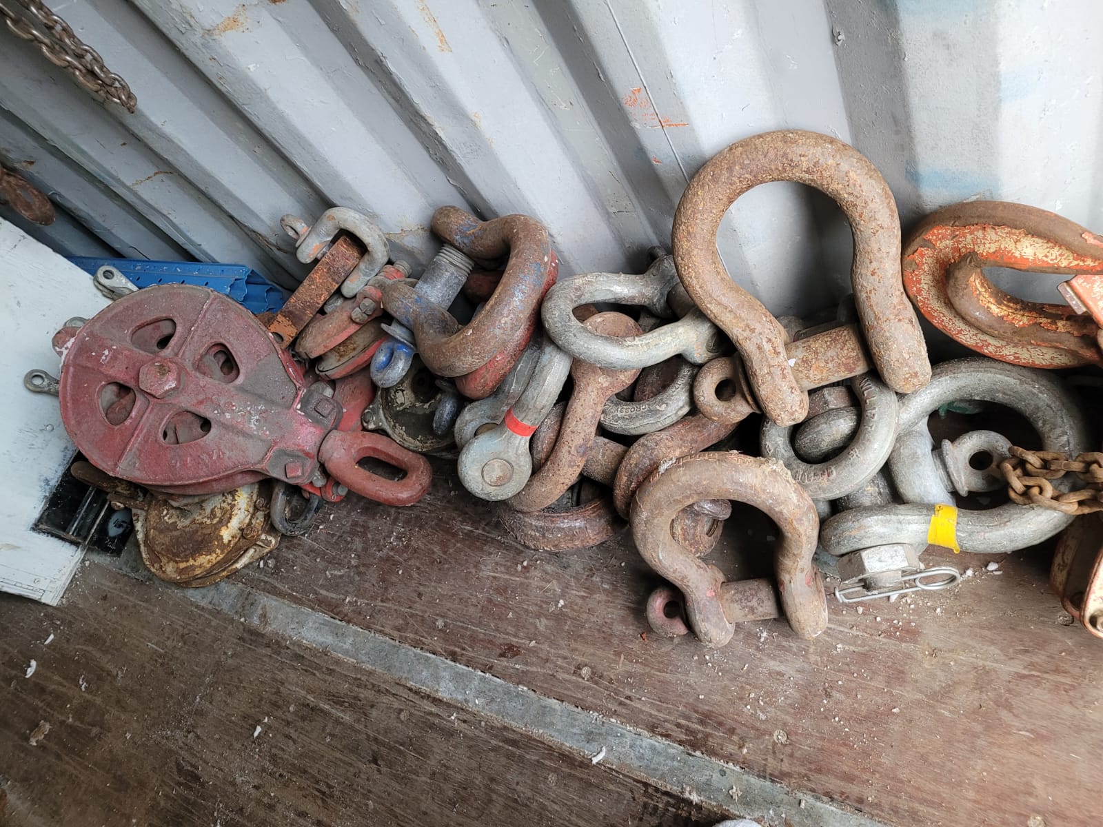 Shackles – BC Cranes
