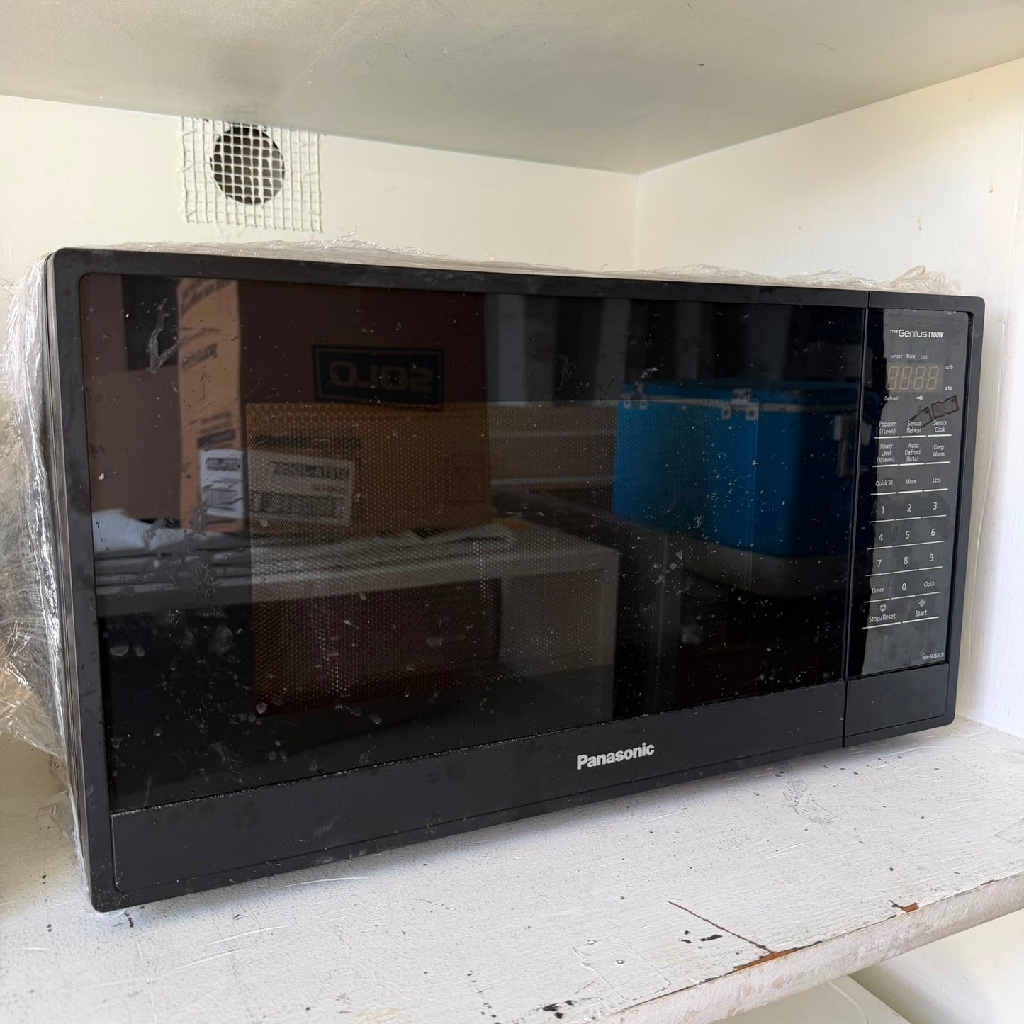 PANASONIC MICROWAVE (NEW)