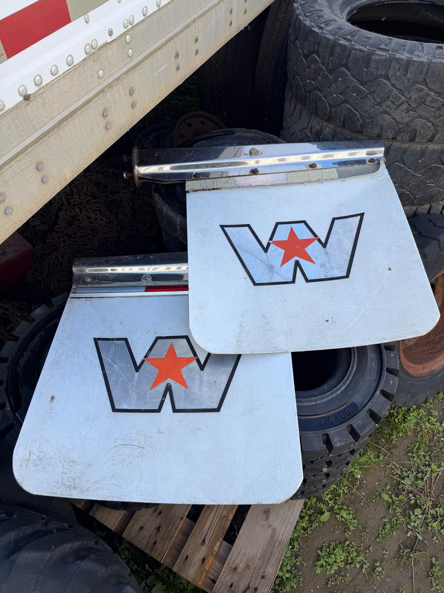 Western Star OE Rear Mudflaps