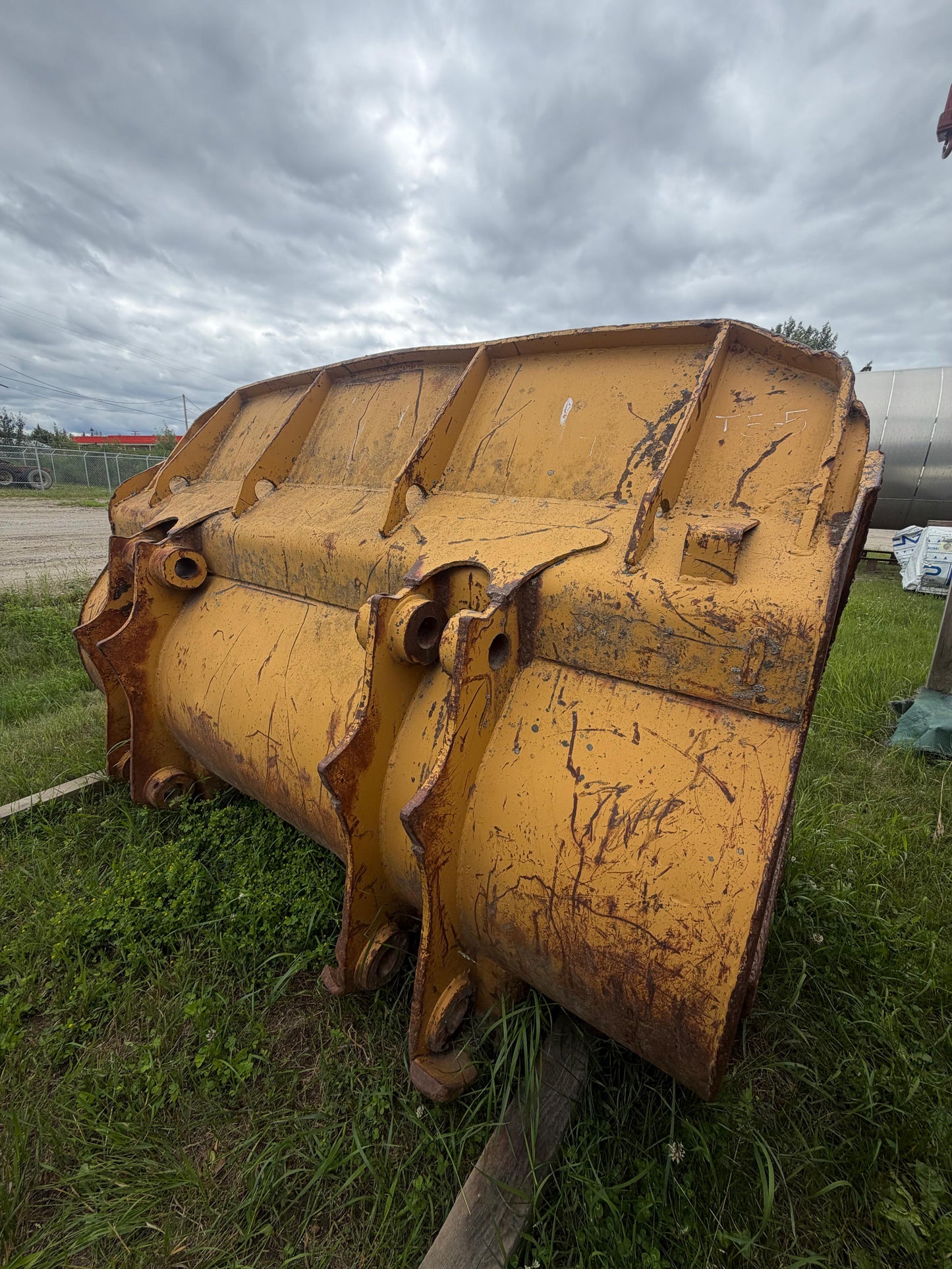 LOADER BUCKET