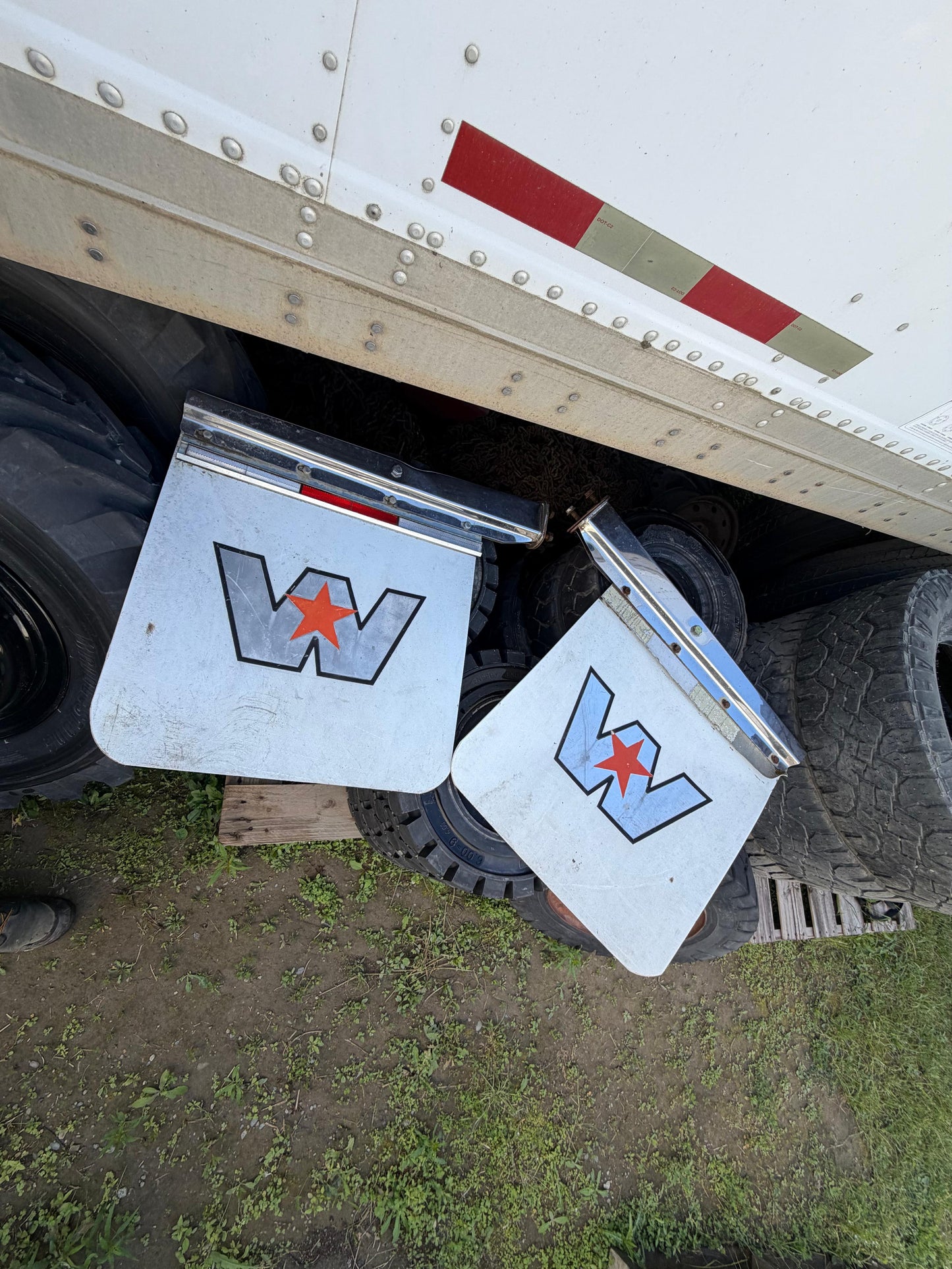 Western Star OE Rear Mudflaps