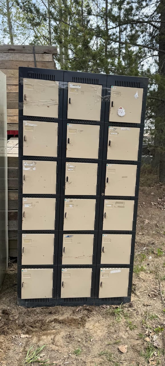 LOCKERS