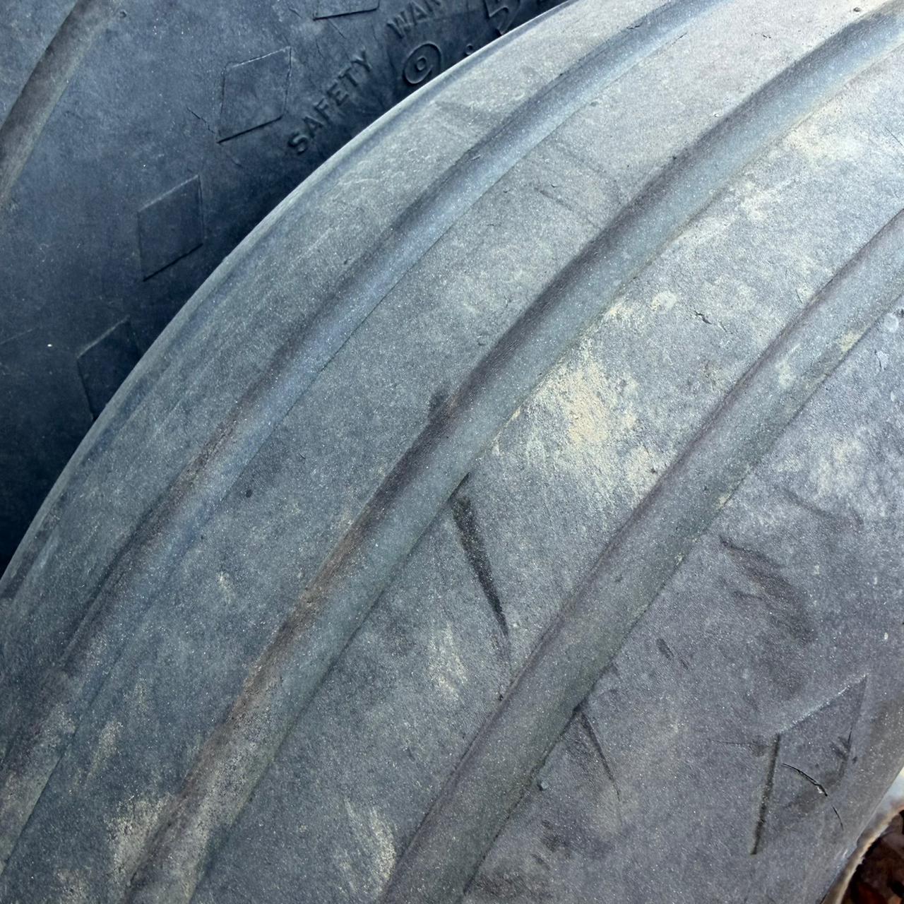 9.5L-15SL GOODYEAR TIRE &amp; RIM