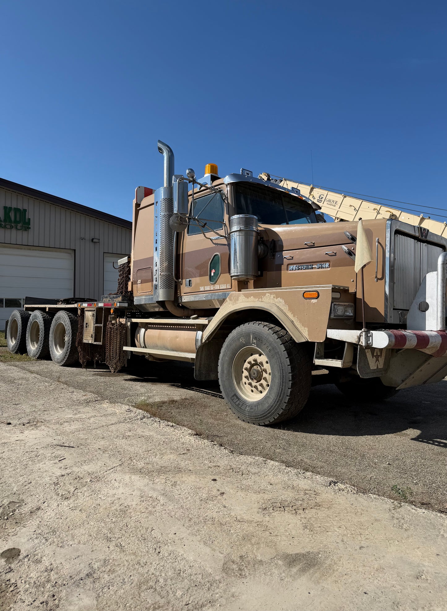 2007 Western Star Tri Drive Winch Truck