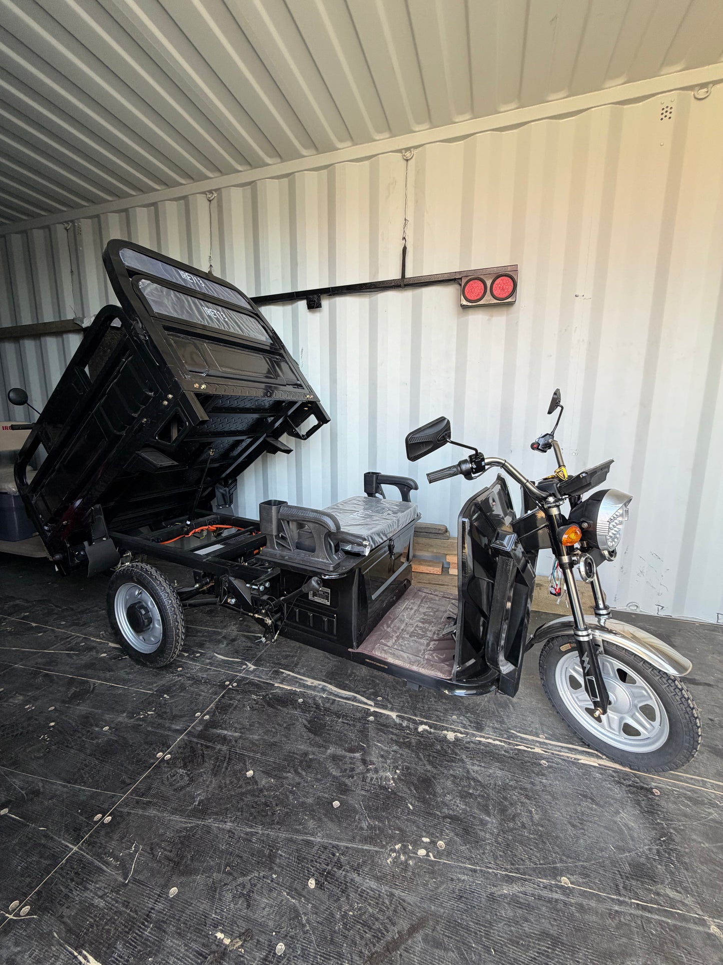 3 WHEELER ELECTRIC TRIKE