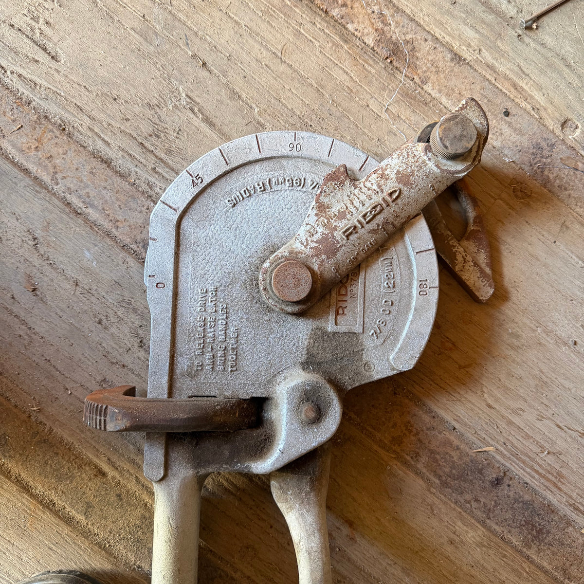 RIDGID TUBE BENDER