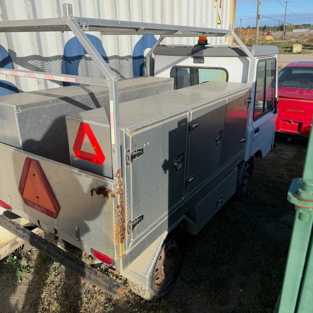 ELECTRIC TRUCK ( NEED REPAIR)