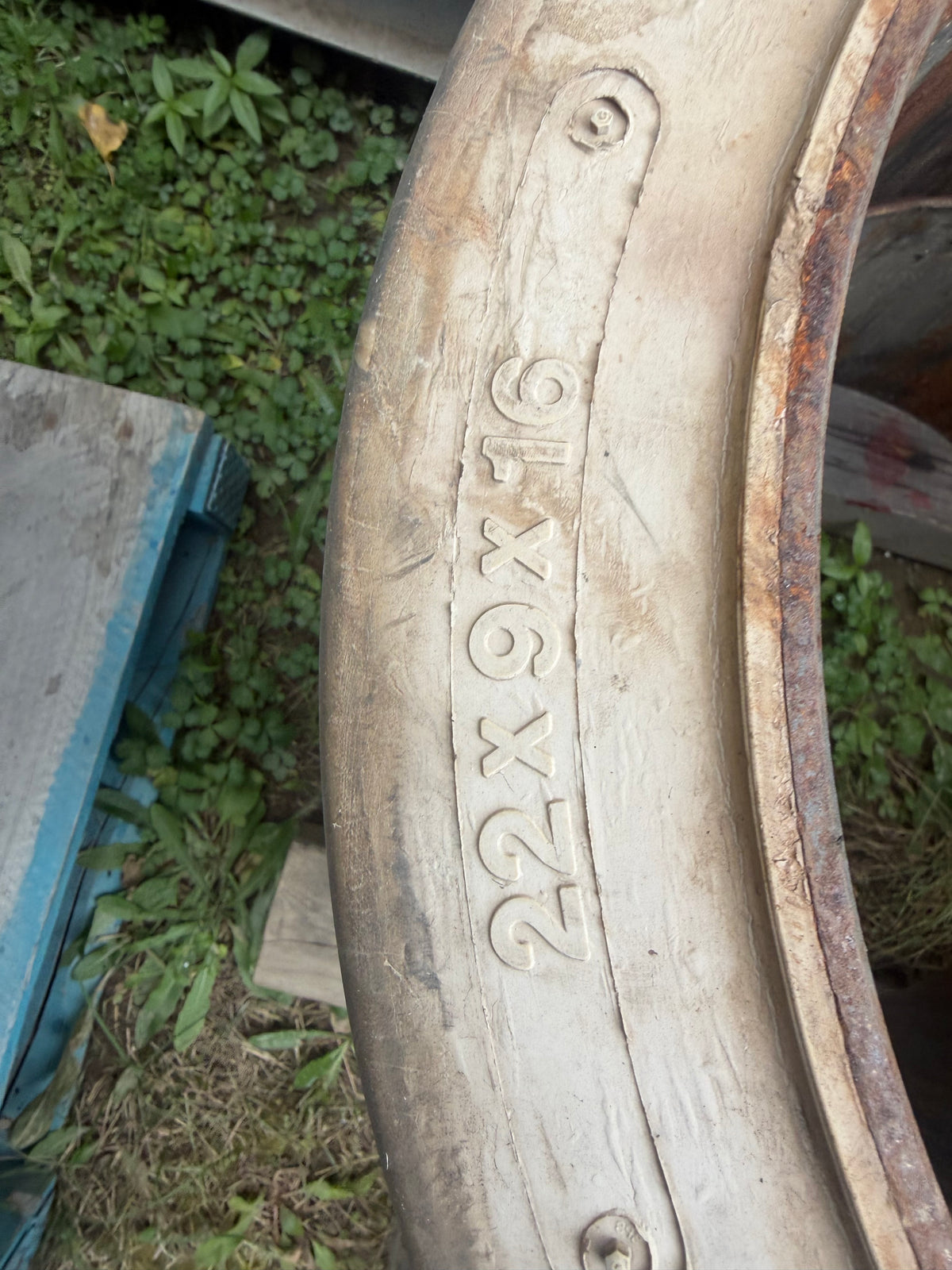 22x9x16 forklift cushion tires